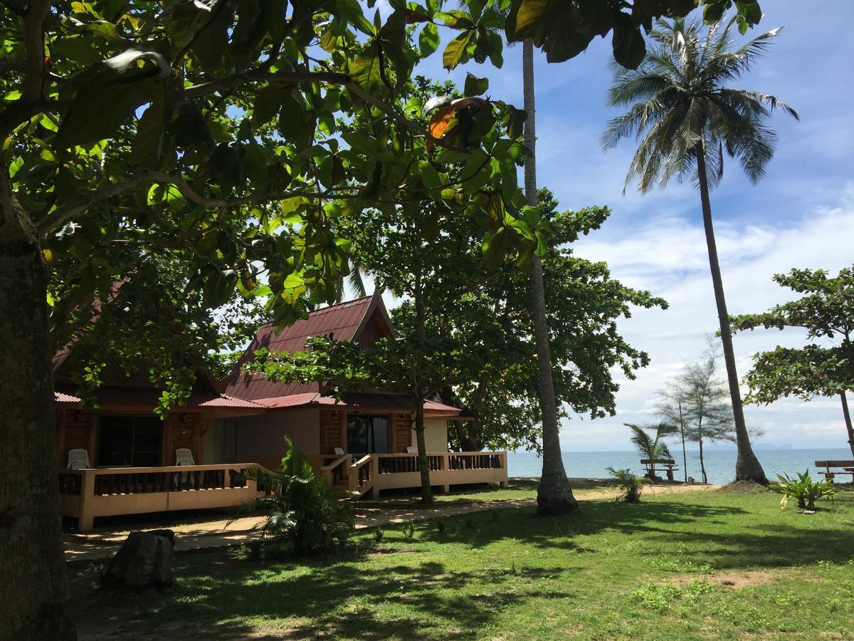 Season Bungalow Koh Jum Exterior photo